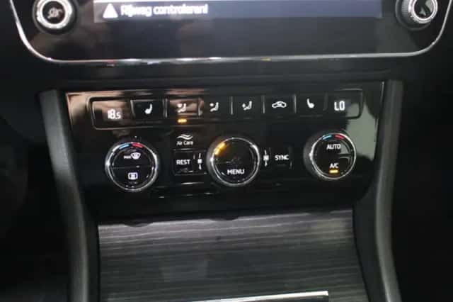 Škoda Superb (2022) thumbnail 19
