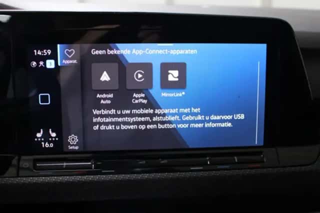 Volkswagen Golf (2021) thumbnail 18