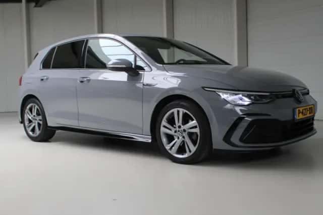 Volkswagen Golf (2021) thumbnail 27