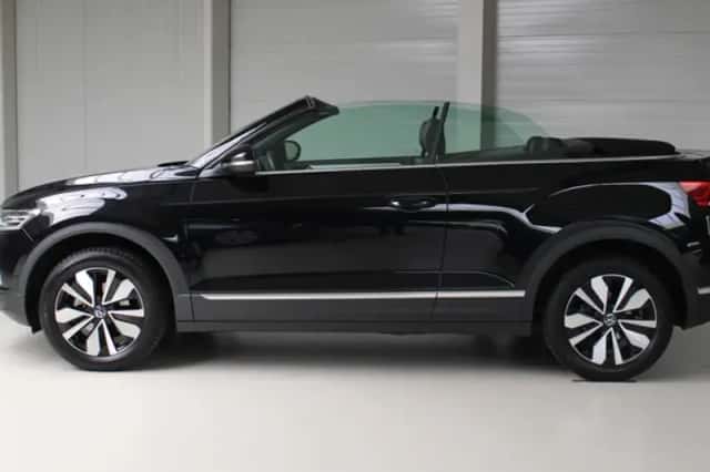 Volkswagen T-Roc (2025) thumbnail 3