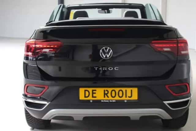 Volkswagen T-Roc (2025) thumbnail 5