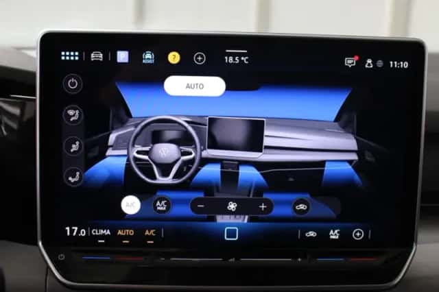 Volkswagen Golf (2024) thumbnail 18