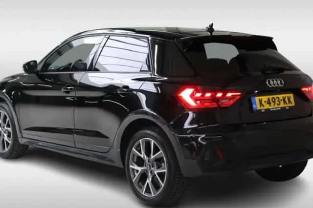 Audi A1 (2021) thumbnail 4