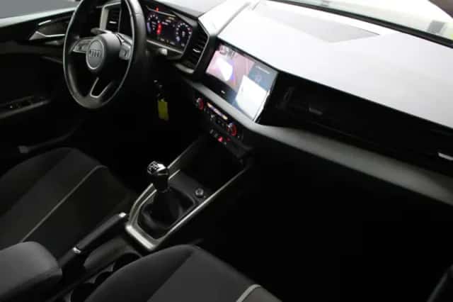 Audi A1 (2021) thumbnail 6