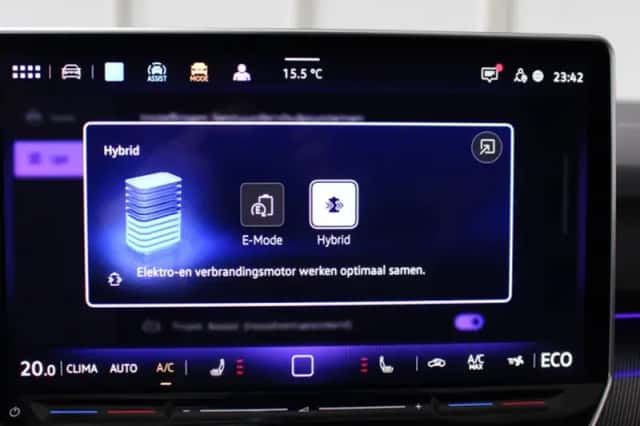 Volkswagen Golf (2025) thumbnail 20