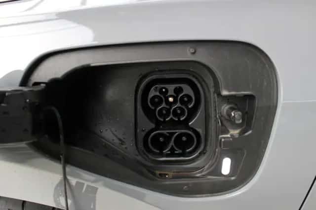 Volkswagen Golf (2025) thumbnail 10
