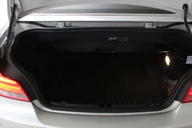 BMW 1-Serie (2011) thumbnail 12