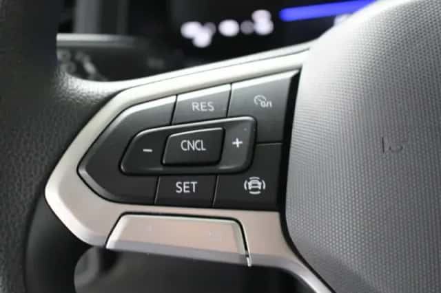 Volkswagen Polo (2023) thumbnail 14