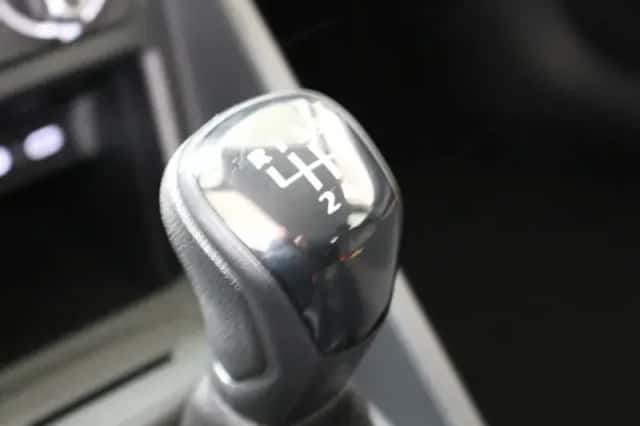 Volkswagen Polo (2023) thumbnail 19