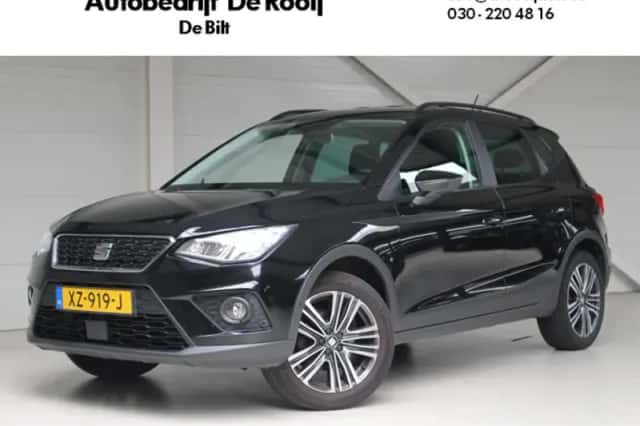 SEAT Arona (2019) thumbnail 2