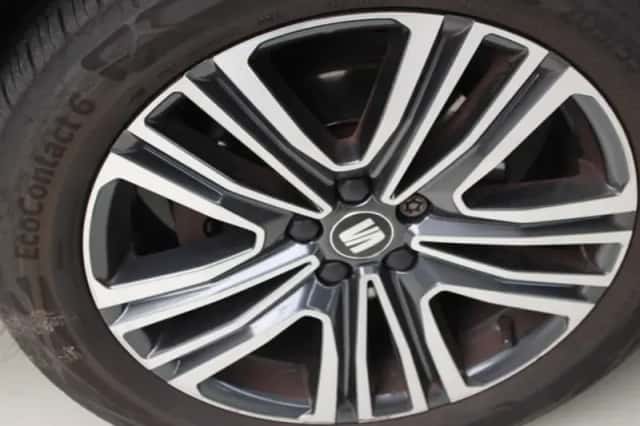 SEAT Arona (2019) thumbnail 4
