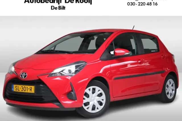 Toyota Yaris (2018) thumbnail 2