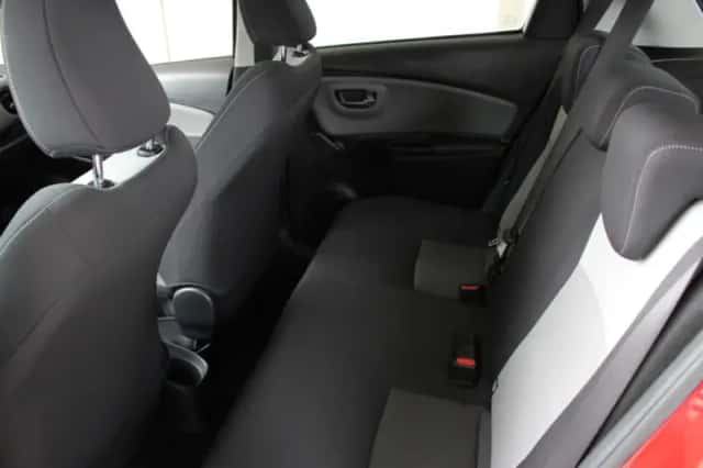 Toyota Yaris (2018) thumbnail 9