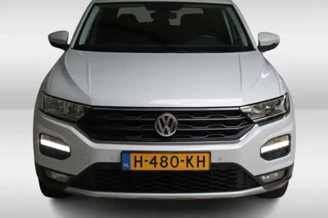 Volkswagen T-Roc (2020) thumbnail 8