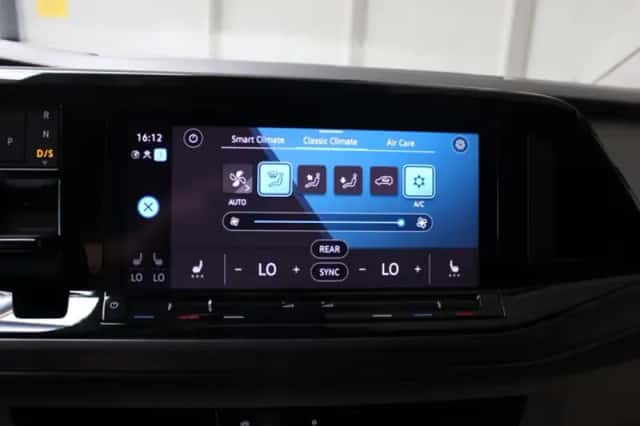 Volkswagen Multivan (2022) thumbnail 19