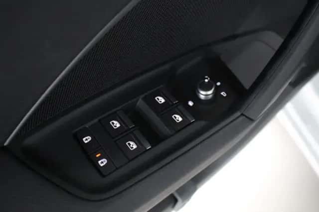 Audi A3 (2023) thumbnail 11