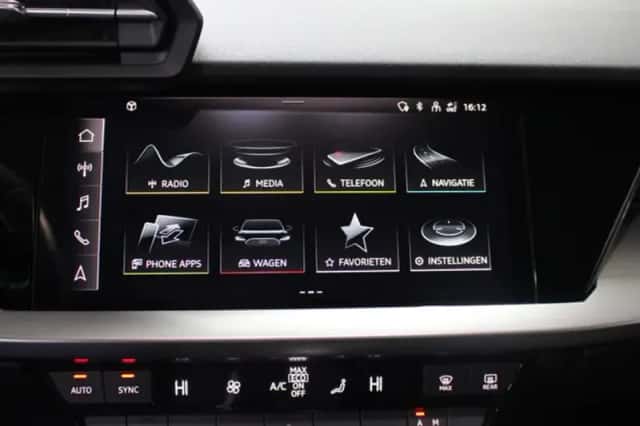 Audi A3 (2023) thumbnail 18