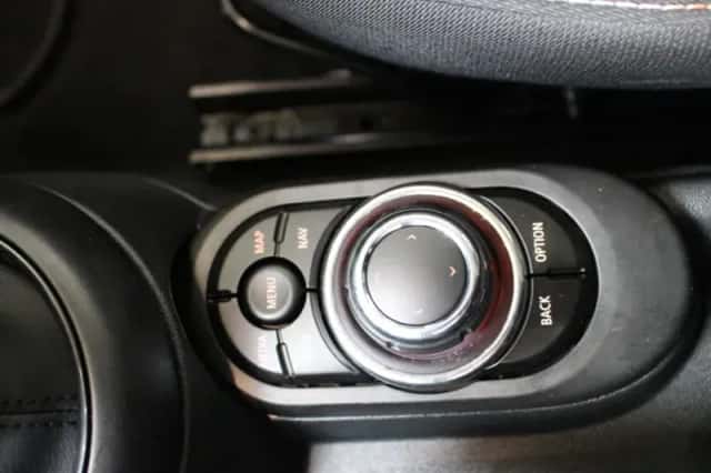 MINI Cooper (2024) thumbnail 20