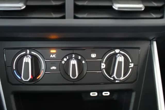 Volkswagen Polo (2022) thumbnail 17