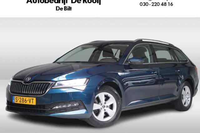 Škoda Superb (2023)