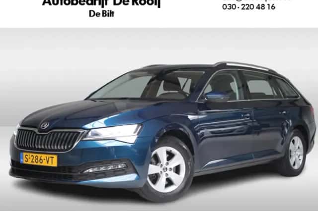 Škoda Superb (2023) thumbnail 2