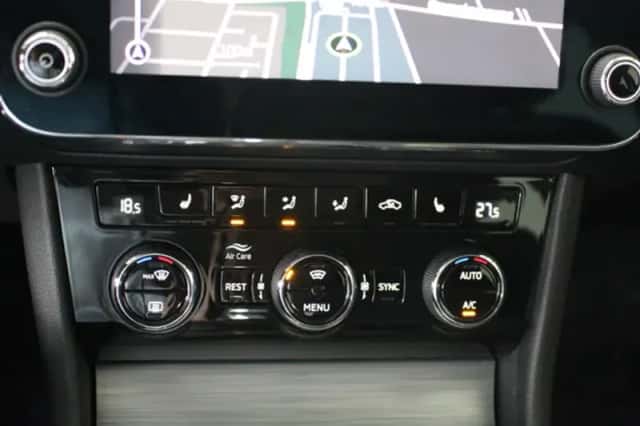 Škoda Superb (2023) thumbnail 20
