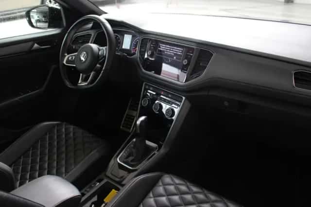 Volkswagen T-Roc (2021) thumbnail 7