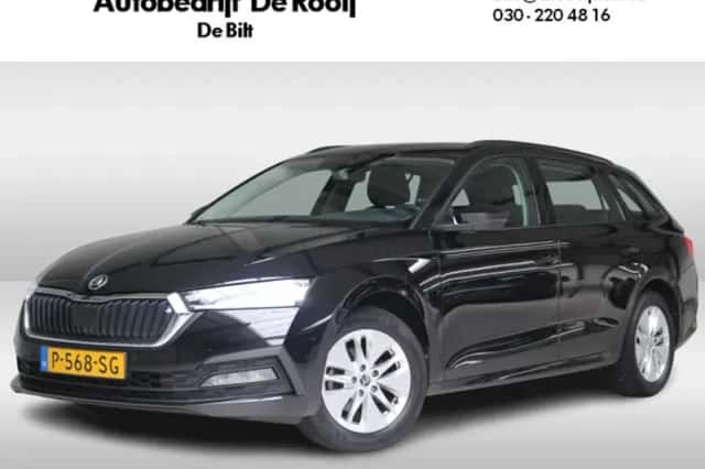 Škoda Octavia (2022) thumbnail 2