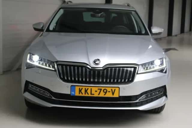 Škoda Superb (2025) thumbnail 11
