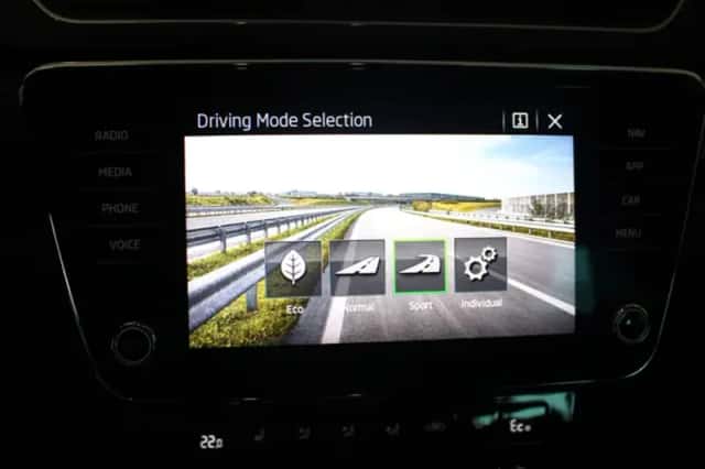 Škoda Superb (2025) thumbnail 23