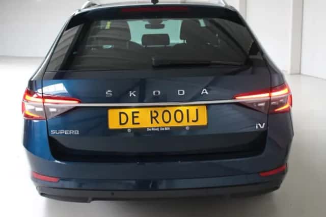Škoda Superb (2025) thumbnail 5