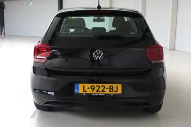 Volkswagen Polo (2021) thumbnail 5