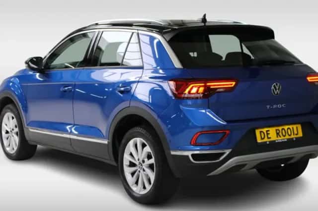 Volkswagen T-Roc (2022) thumbnail 4