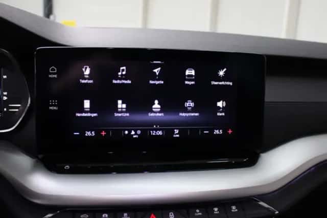 Škoda Octavia (2023) thumbnail 17