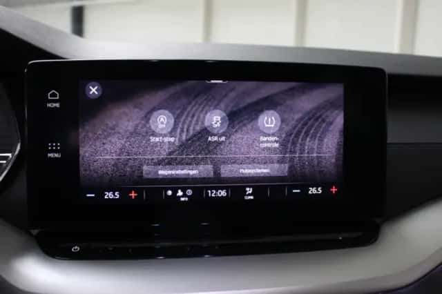 Škoda Octavia (2023) thumbnail 22