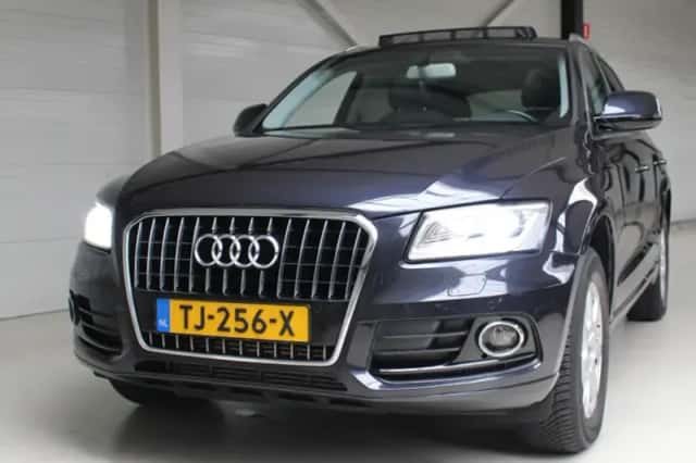 Audi Q5 (2016) thumbnail 3