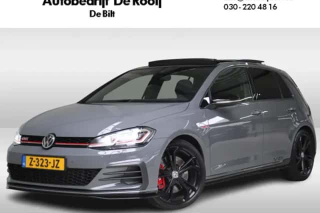 Volkswagen Golf (2019) thumbnail 2