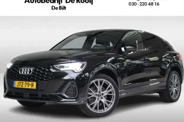 Audi Q3 (2022) thumbnail 2