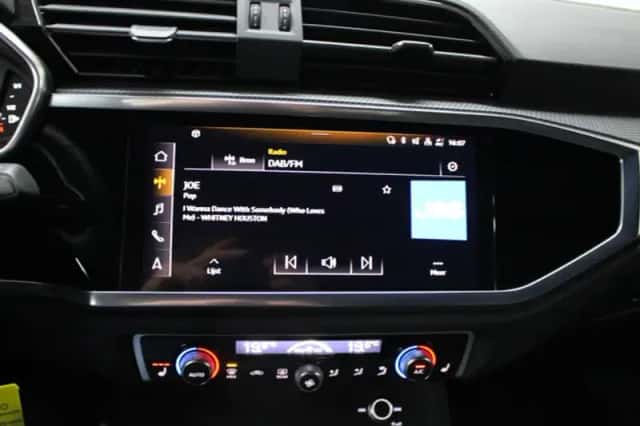 Audi Q3 (2022) thumbnail 18