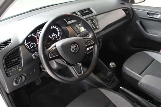 Škoda Fabia (2020) thumbnail 11