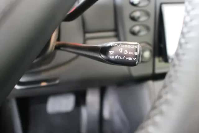 Porsche 911 (2003) thumbnail 17