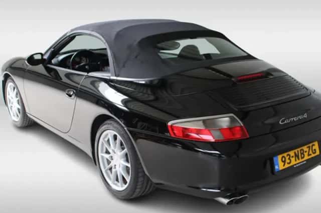Porsche 911 (2003) thumbnail 23