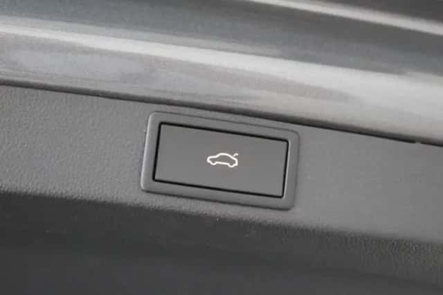 Škoda Octavia (2024) thumbnail 7