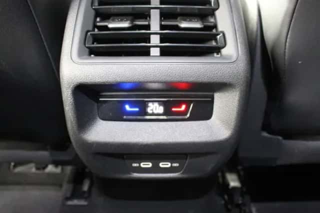Volkswagen Tiguan (2025) thumbnail 14