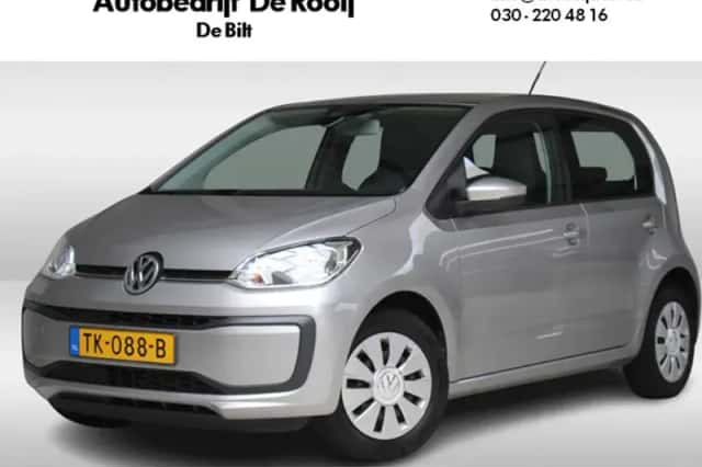 Volkswagen Up! (2018) thumbnail 2