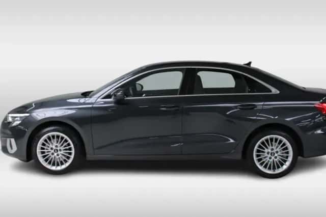 Audi A3 (2023) thumbnail 3