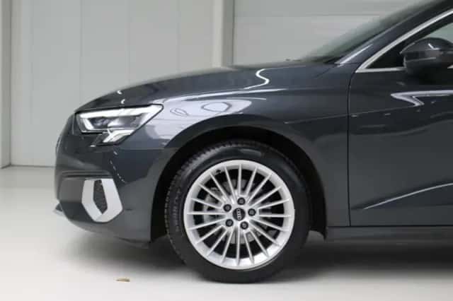 Audi A3 (2023) thumbnail 9