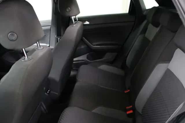 Volkswagen Polo (2021) thumbnail 9