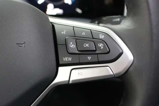 Volkswagen Golf (2025) thumbnail 19