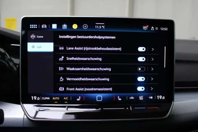 Volkswagen Golf (2025) thumbnail 20